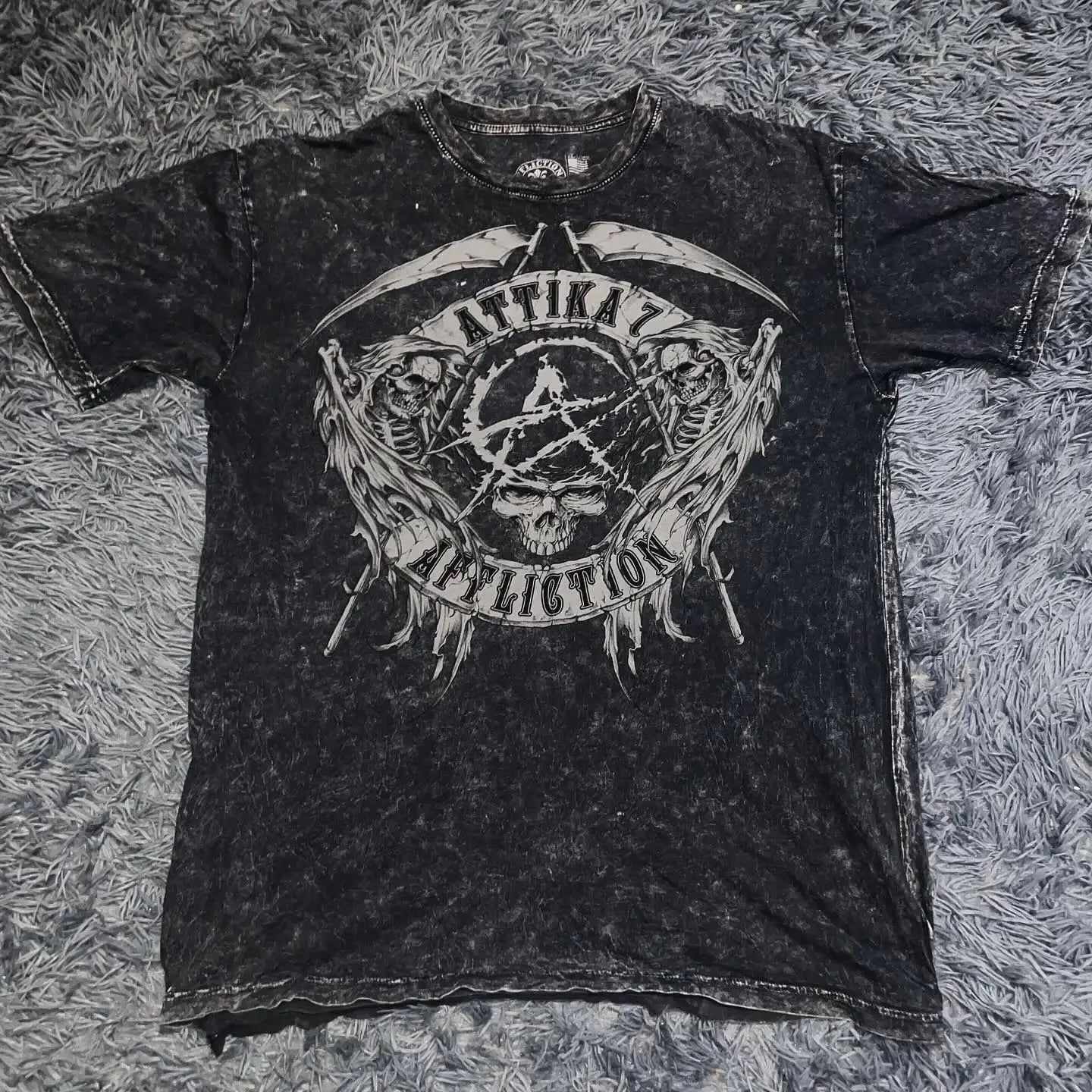 2000s Archaic Affliction style tee retro classic style